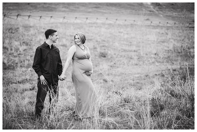 Northern Colorado Maternity Photographer
